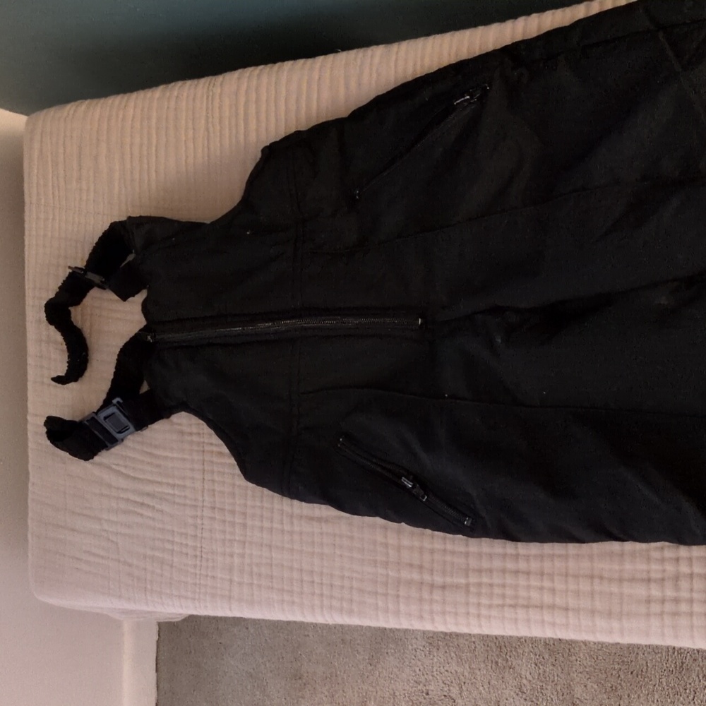 Kids size 5 black snow pants